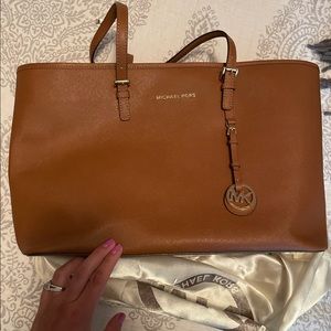 Michael Kors computer shoulder bag